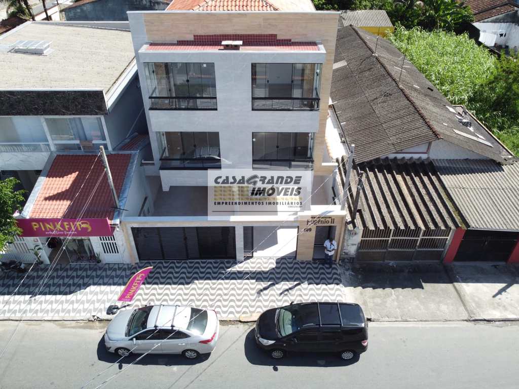 Casa de Condomínio em Praia Grande, no bairro Samambaia