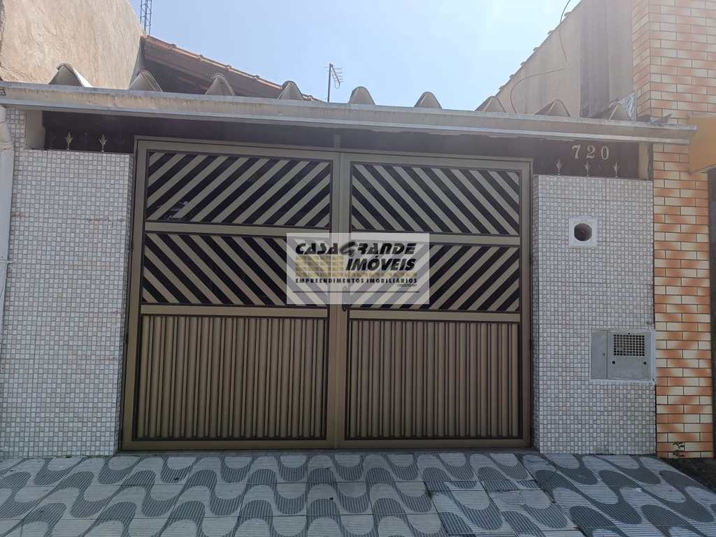 Casa em Praia Grande, no bairro Maracanã