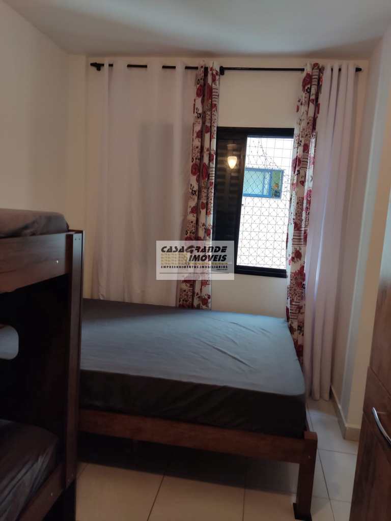 Apartamento em Praia Grande, no bairro Ocian