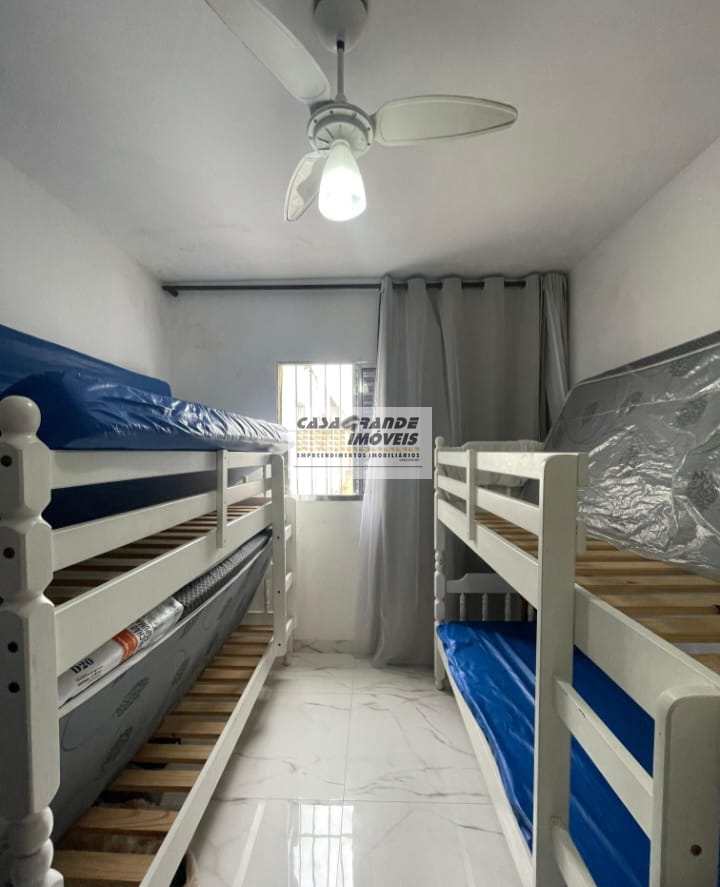 Casa em Praia Grande, no bairro Princesa