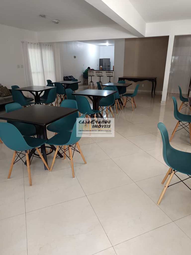 Apartamento em Praia Grande, no bairro Canto do Forte