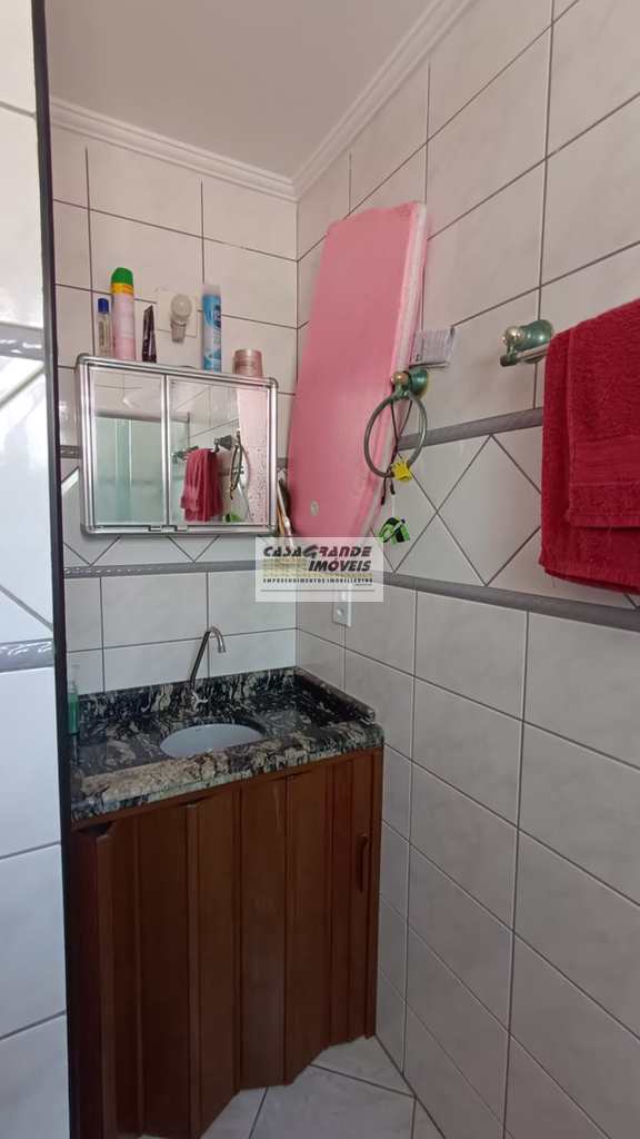 Apartamento em Praia Grande, no bairro Ocian