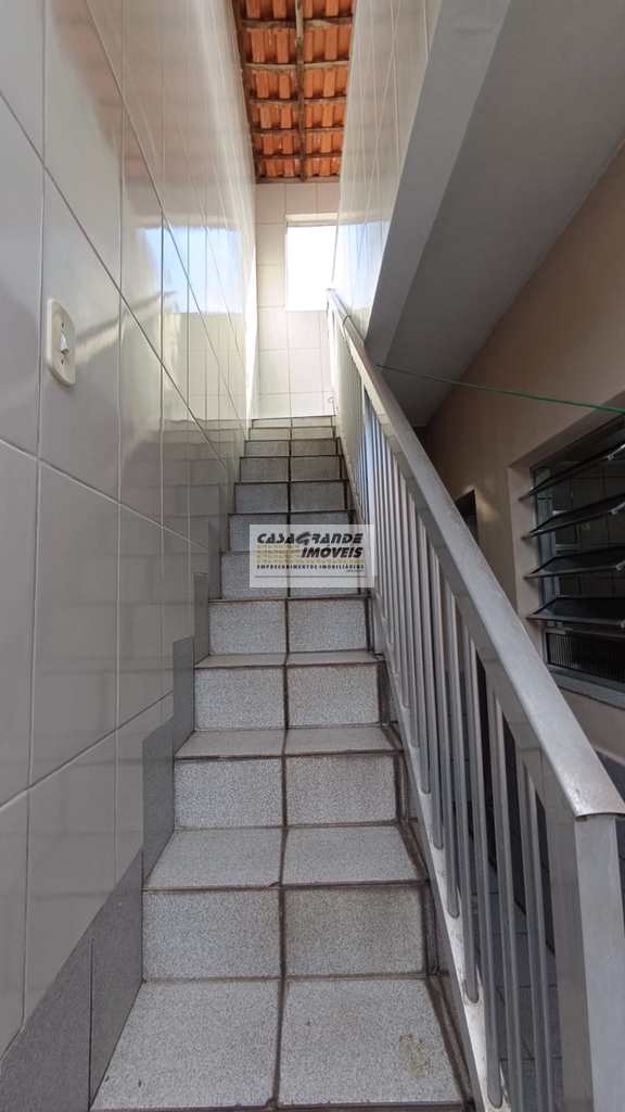 Casa em Praia Grande, no bairro Maracanã