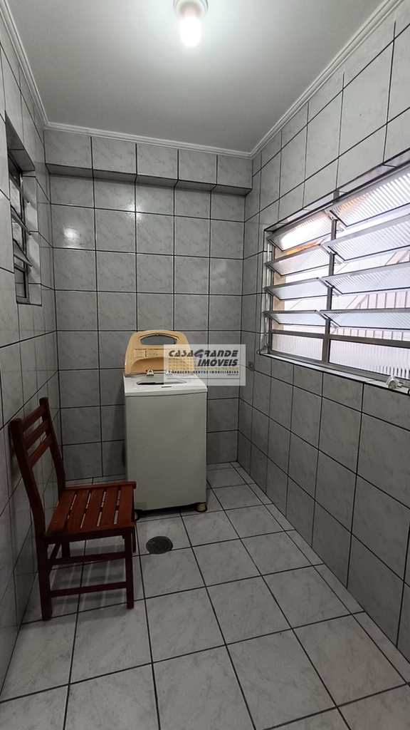 Casa em Praia Grande, no bairro Maracanã