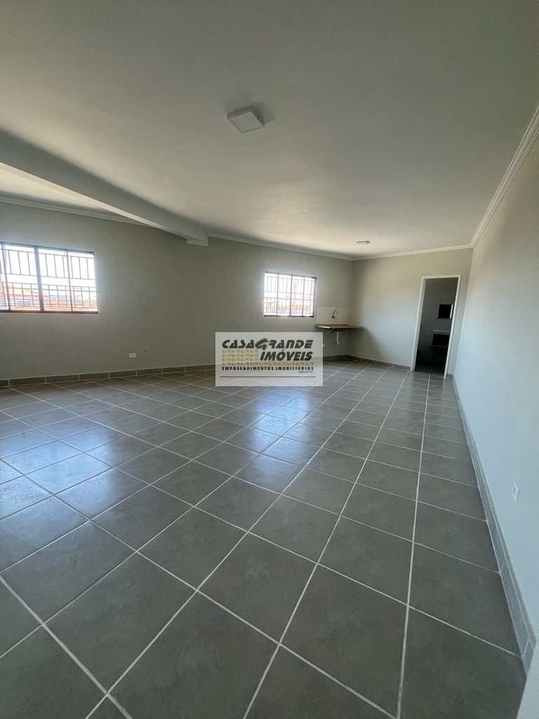 Sala Comercial em Praia Grande, no bairro Maracanã