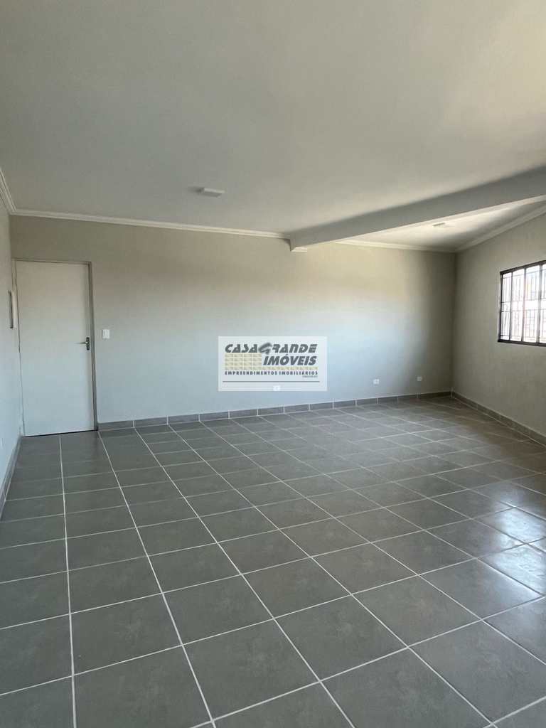 Sala Comercial em Praia Grande, no bairro Maracanã