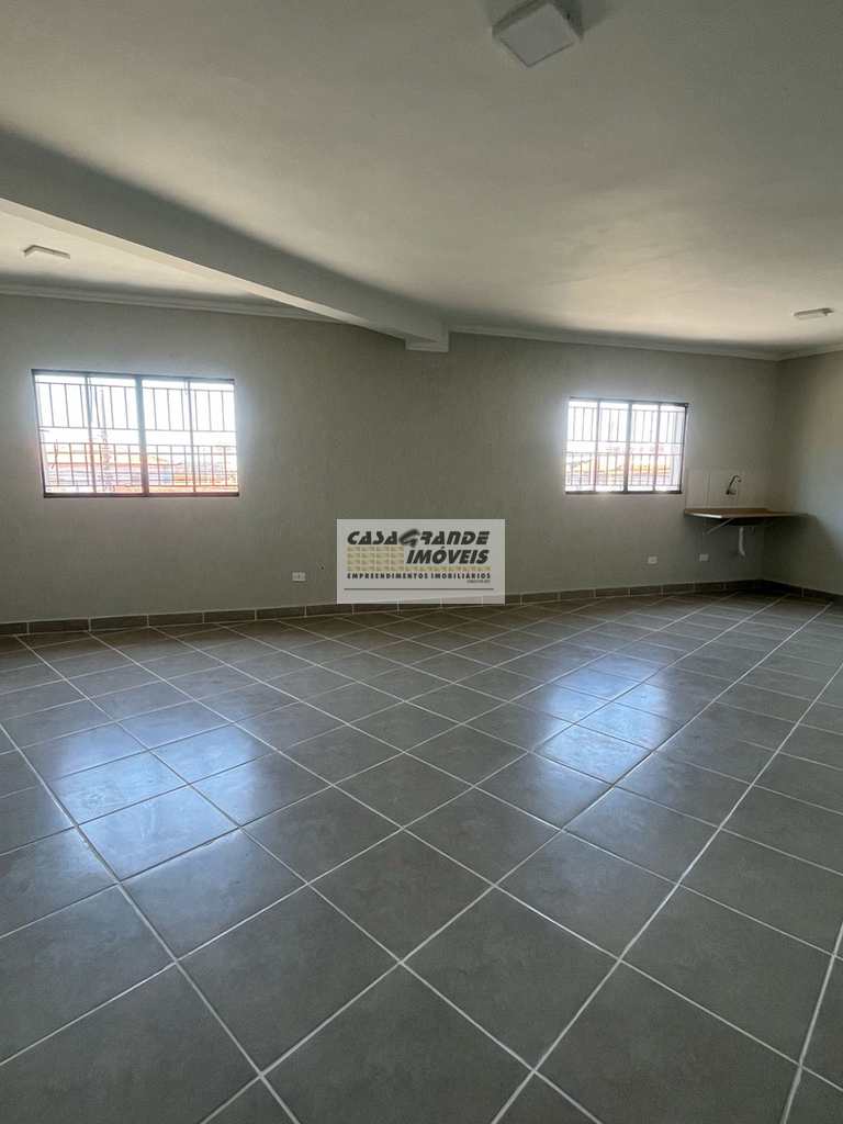 Sala Comercial em Praia Grande, no bairro Maracanã
