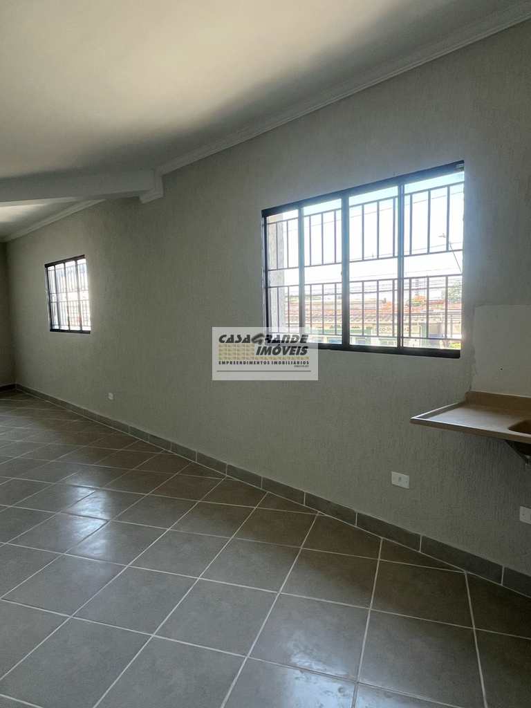 Sala Comercial em Praia Grande, no bairro Maracanã