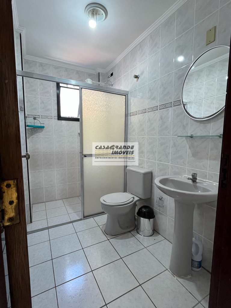 Apartamento em Praia Grande, no bairro Caiçara
