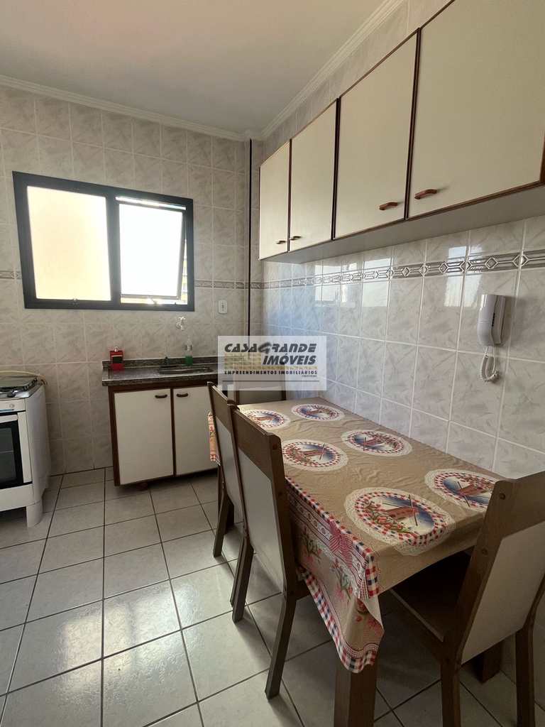 Apartamento em Praia Grande, no bairro Caiçara
