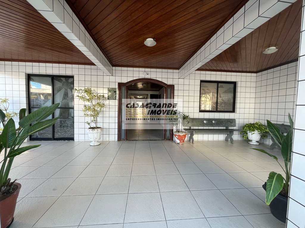 Apartamento em Praia Grande, no bairro Caiçara