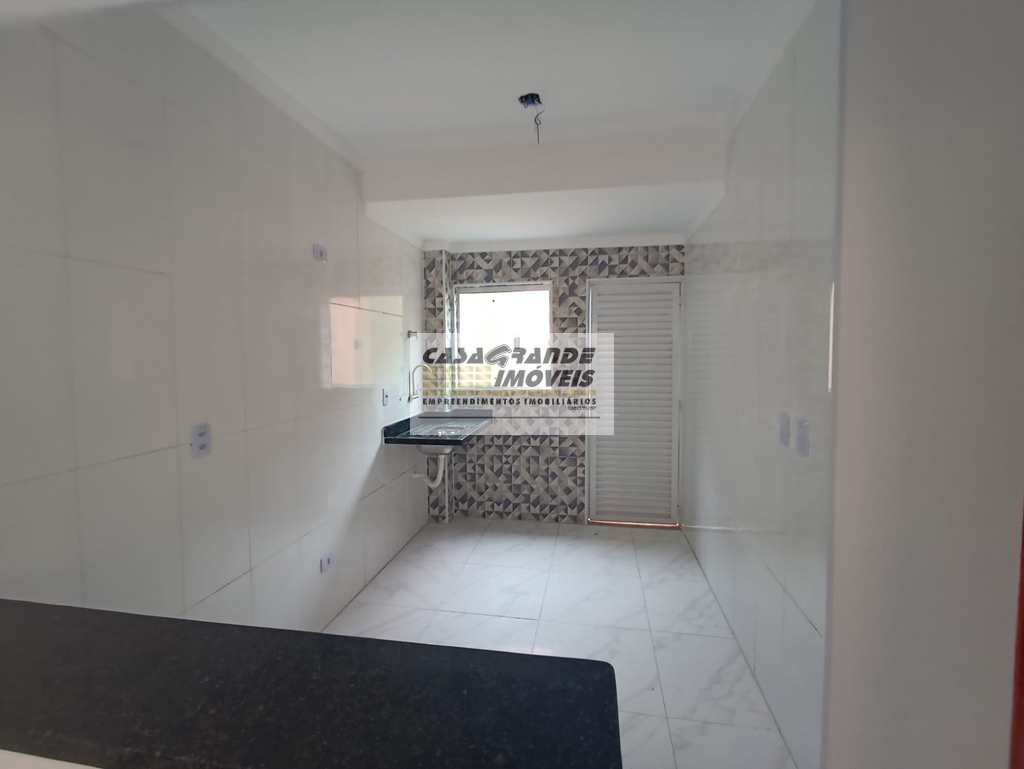 Casa de Condomínio em Praia Grande, no bairro Caiçara