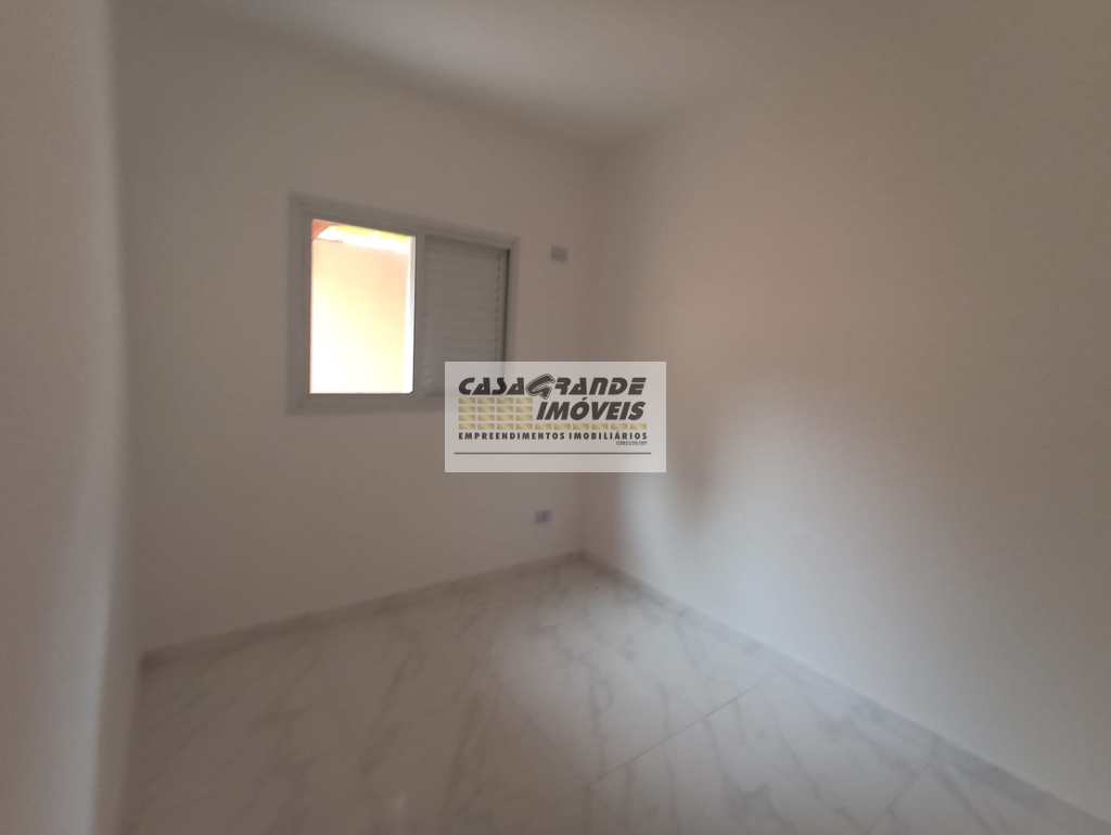 Casa de Condomínio em Praia Grande, no bairro Caiçara
