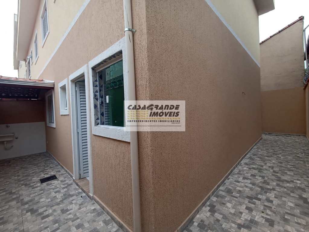 Casa de Condomínio em Praia Grande, no bairro Caiçara