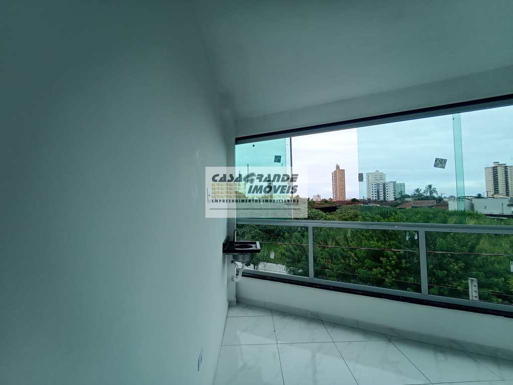 Casa de Condomínio em Praia Grande, no bairro Caiçara