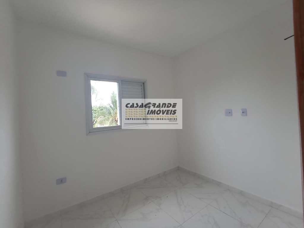 Casa de Condomínio em Praia Grande, no bairro Caiçara