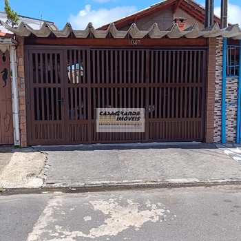 Casa em Praia Grande, bairro Maracanã
