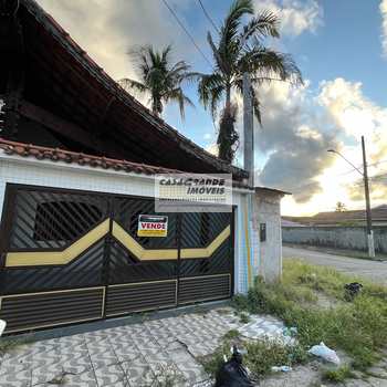 Casa em Praia Grande, bairro Caiçara