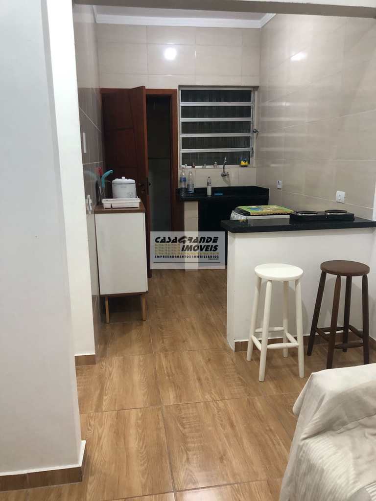 Casa de Condomínio em Praia Grande, no bairro Tupi