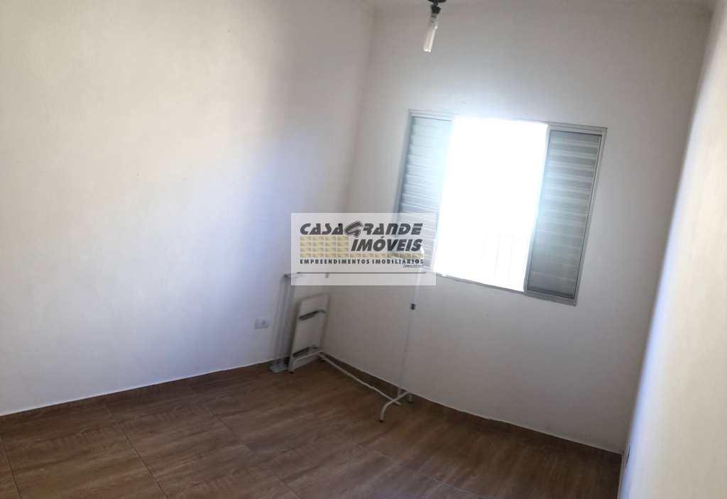 Casa de Condomínio em Praia Grande, no bairro Tupi