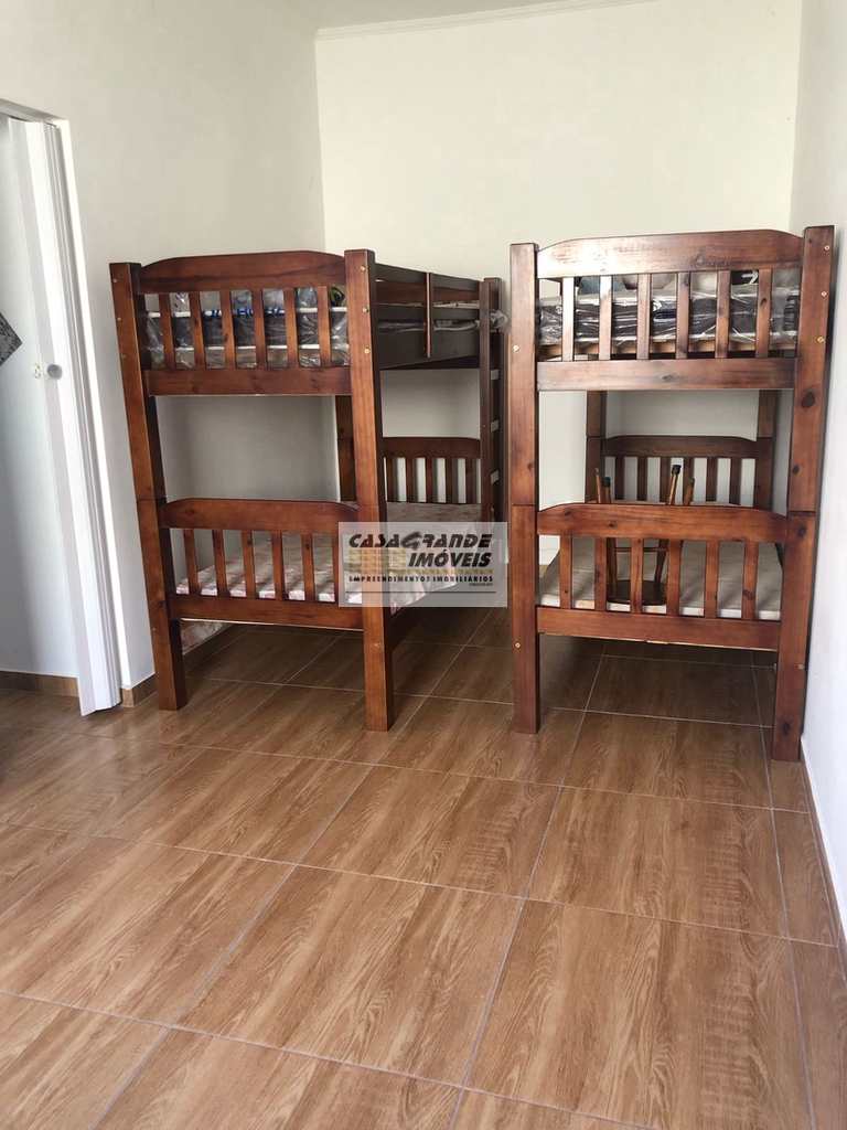 Casa de Condomínio em Praia Grande, no bairro Tupi