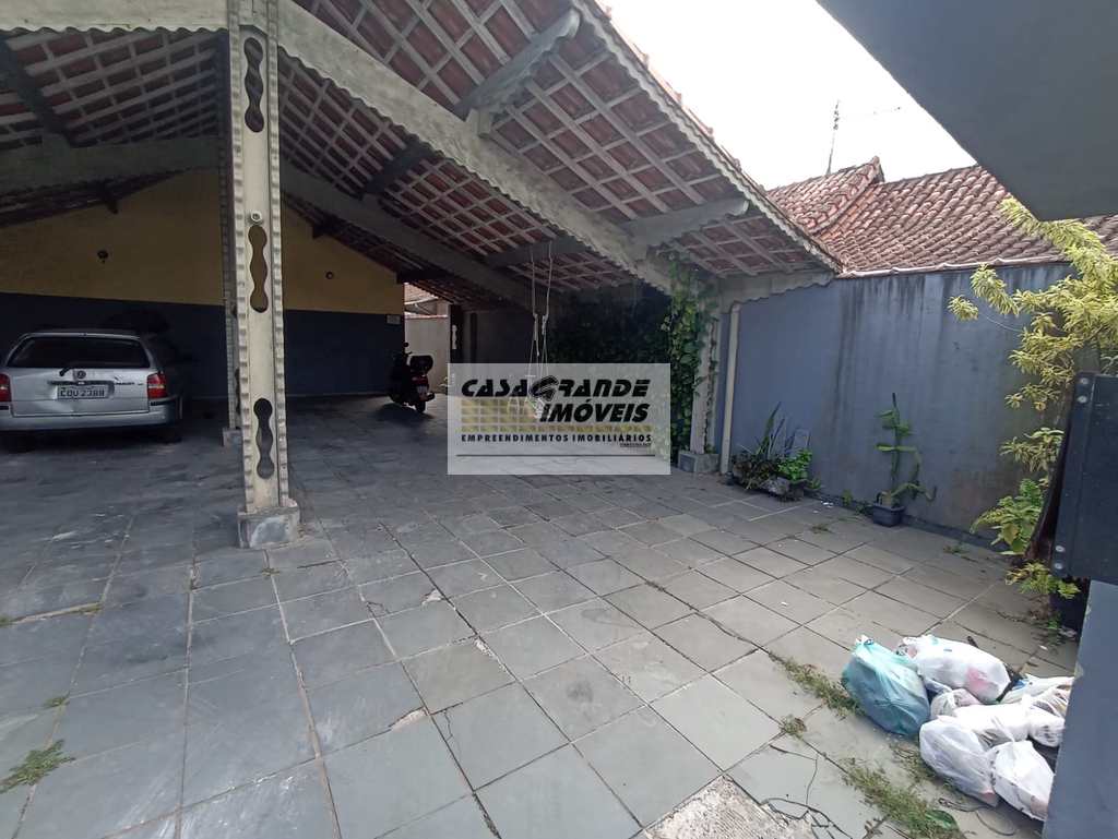 Casa de Condomínio em Praia Grande, no bairro Tupi