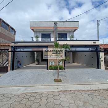 Sobrado em Praia Grande, bairro Maracanã