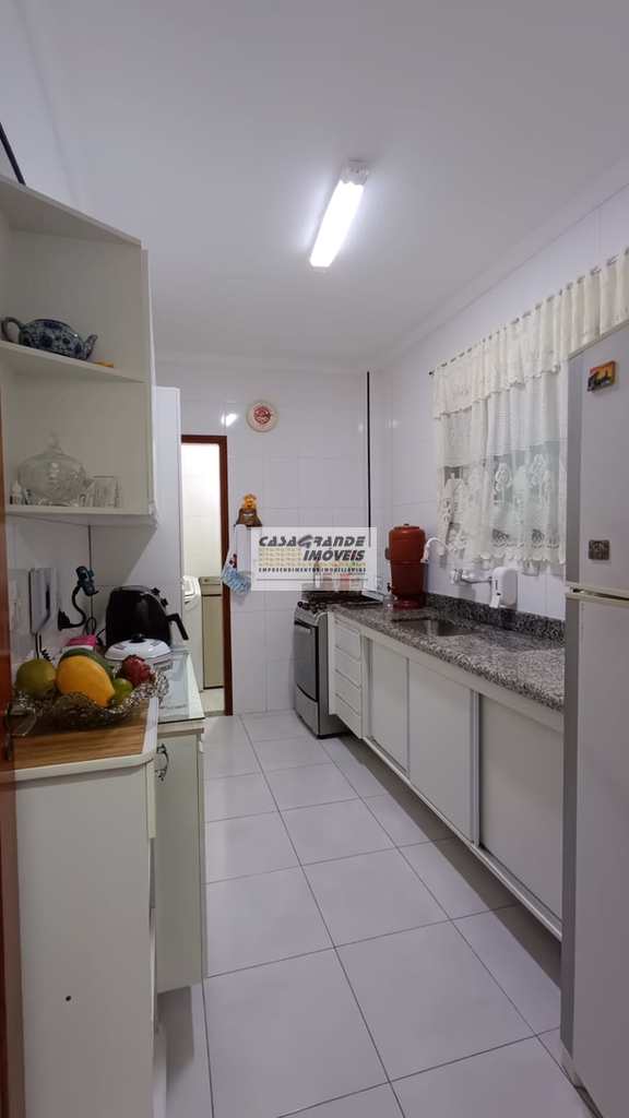Apartamento em Praia Grande, no bairro Caiçara