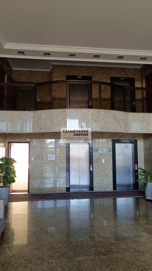 Apartamento em Praia Grande, no bairro Caiçara