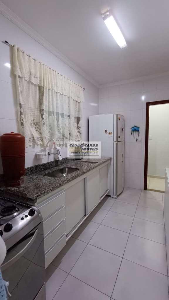 Apartamento em Praia Grande, no bairro Caiçara