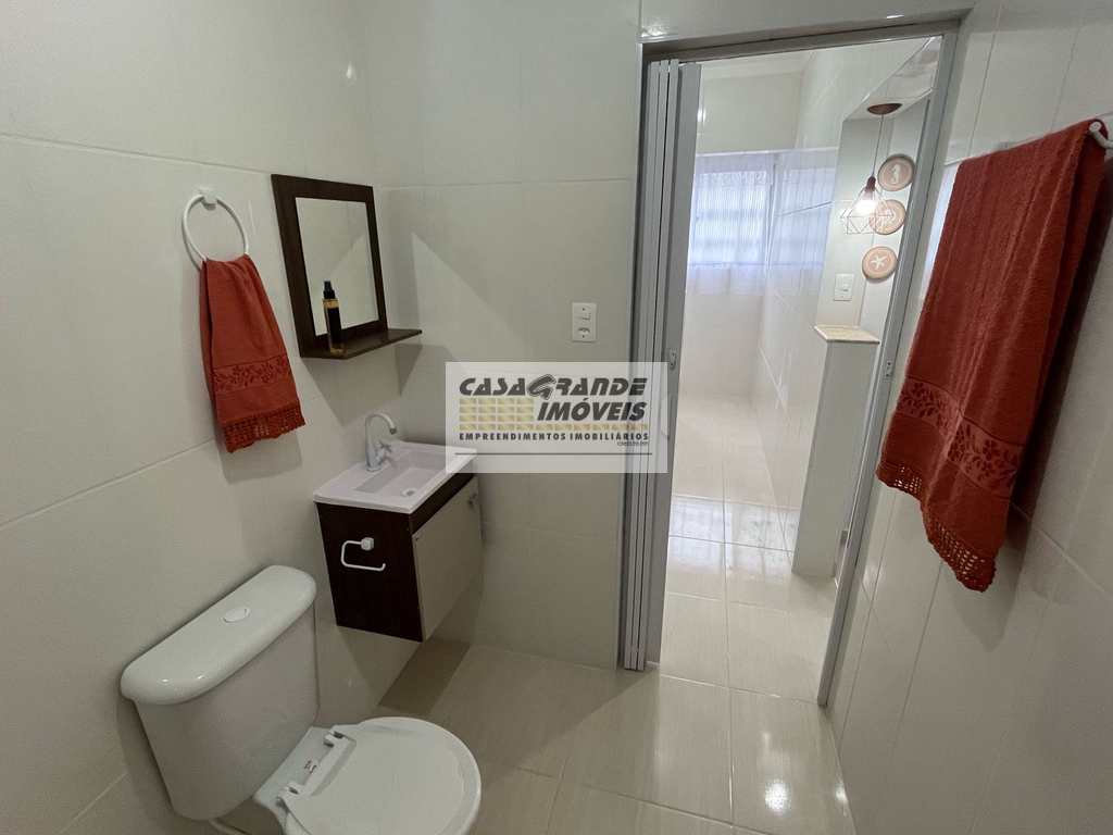 Kitnet em Praia Grande, no bairro Tupi