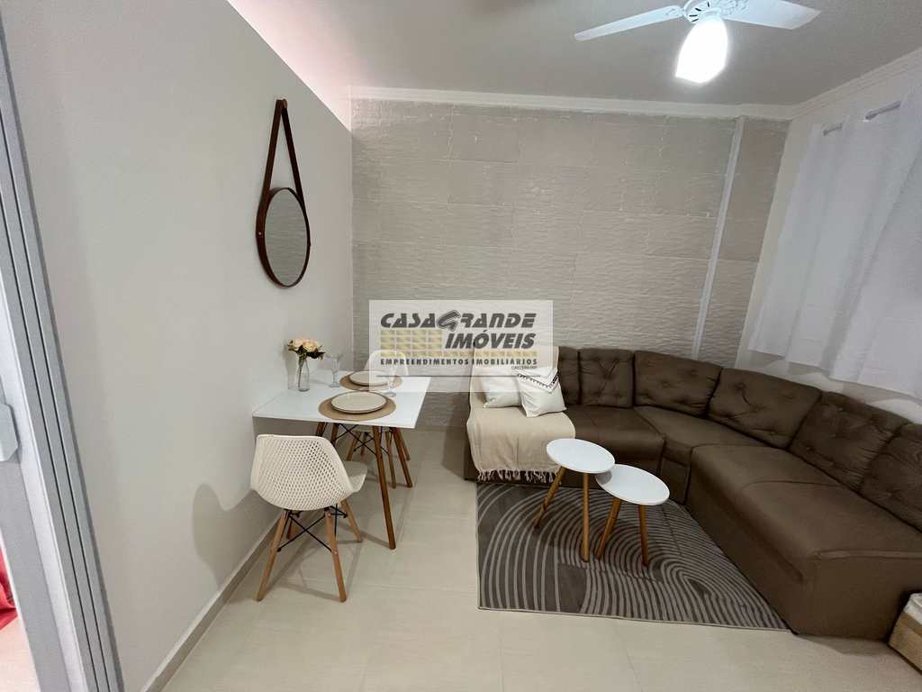 Kitnet em Praia Grande, no bairro Tupi