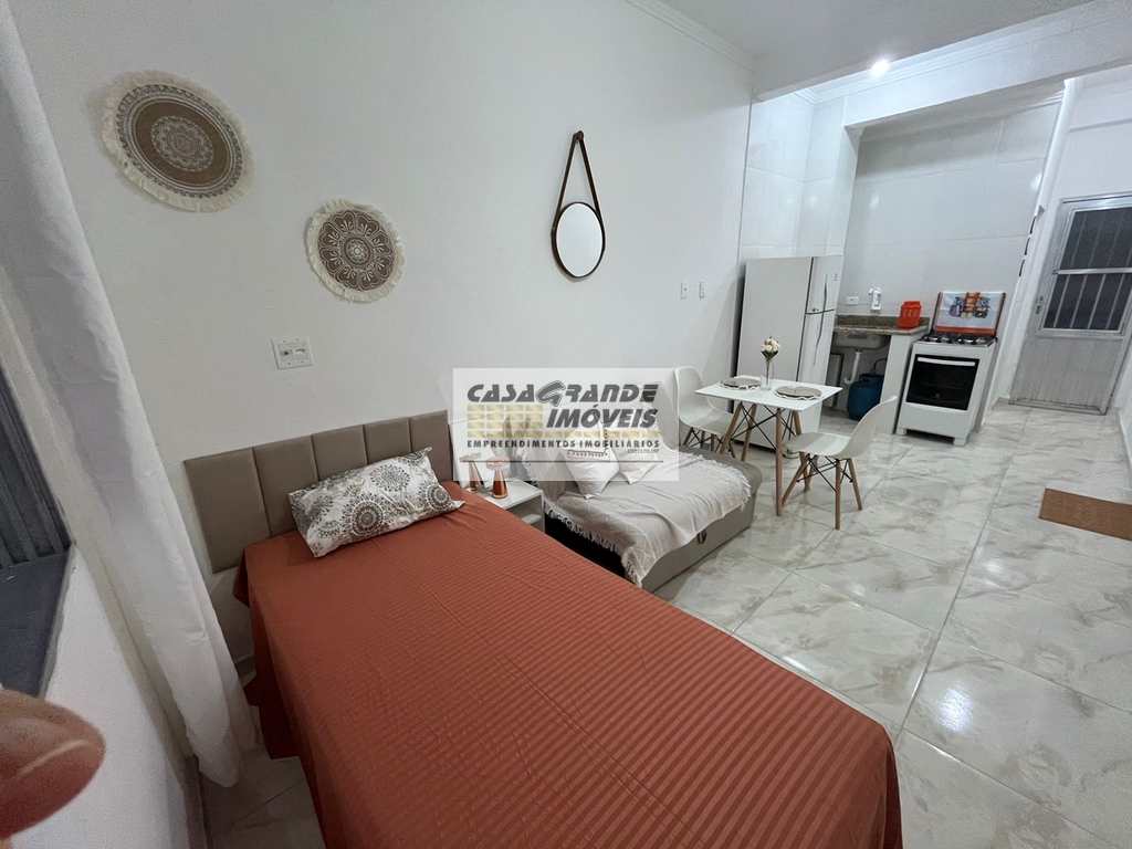 Kitnet em Praia Grande, no bairro Aviação