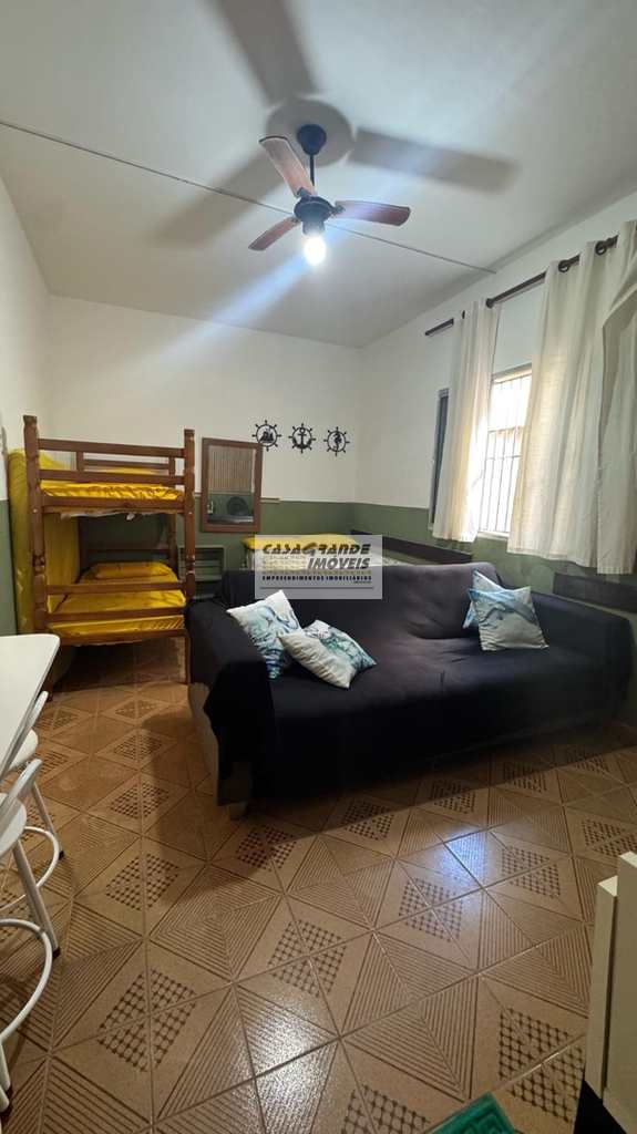 Kitnet em Praia Grande, no bairro Caiçara