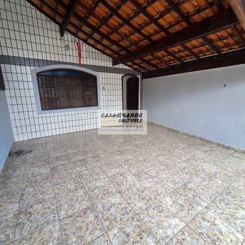 Casa em Praia Grande, bairro Caiçara