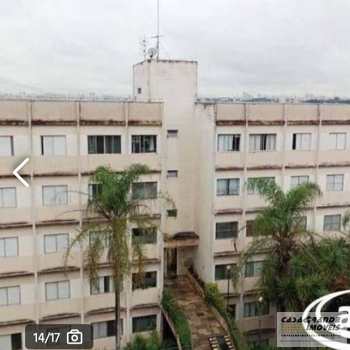 Apartamento em Osasco, bairro Ayrosa