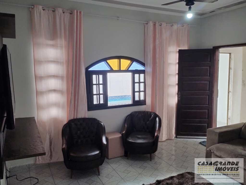 Casa em Praia Grande, no bairro Caiçara