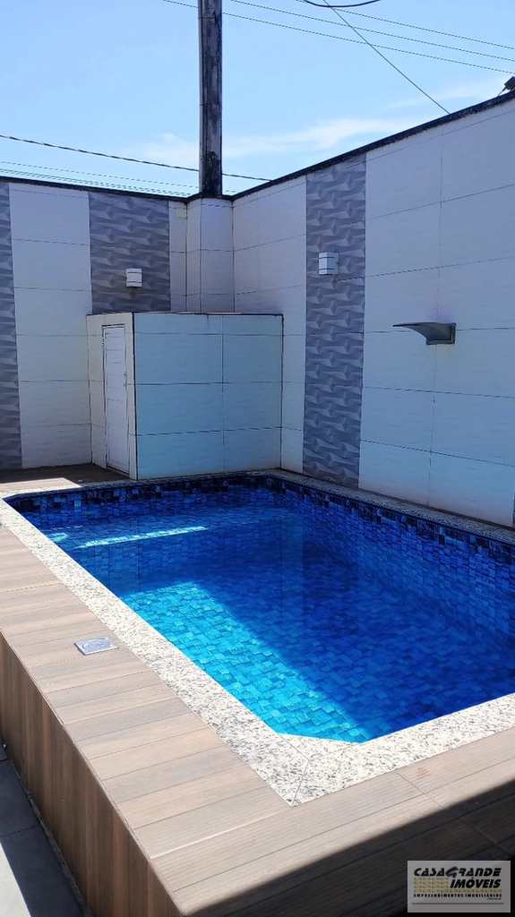 Casa em Praia Grande, no bairro Caiçara