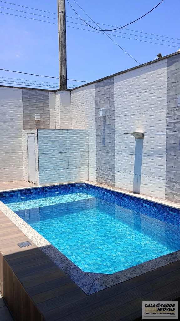 Casa em Praia Grande, no bairro Caiçara