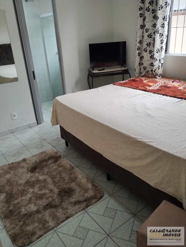 Casa em Praia Grande, no bairro Caiçara