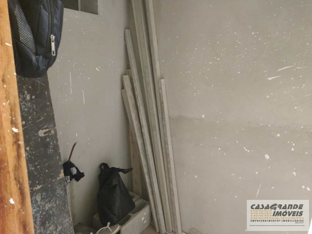 Casa em Praia Grande, no bairro Balneário Maracanã