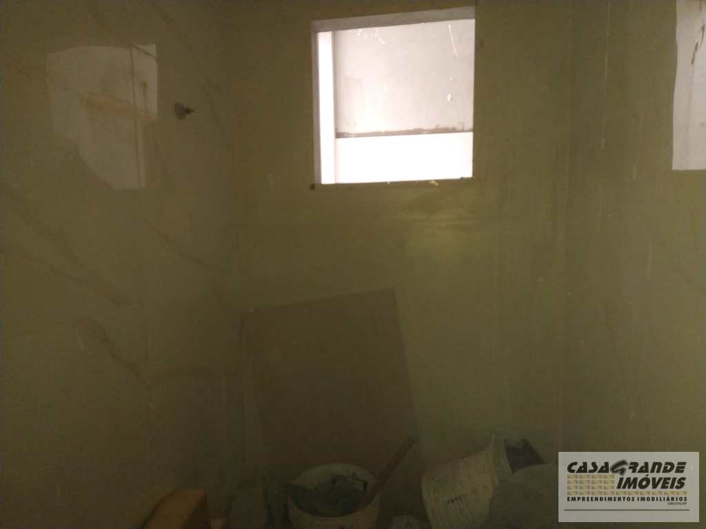 Casa em Praia Grande, no bairro Balneário Maracanã