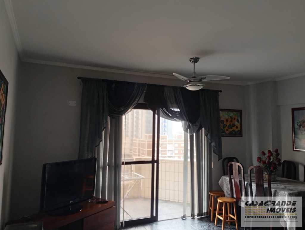 Apartamento em Praia Grande, no bairro Caiçara