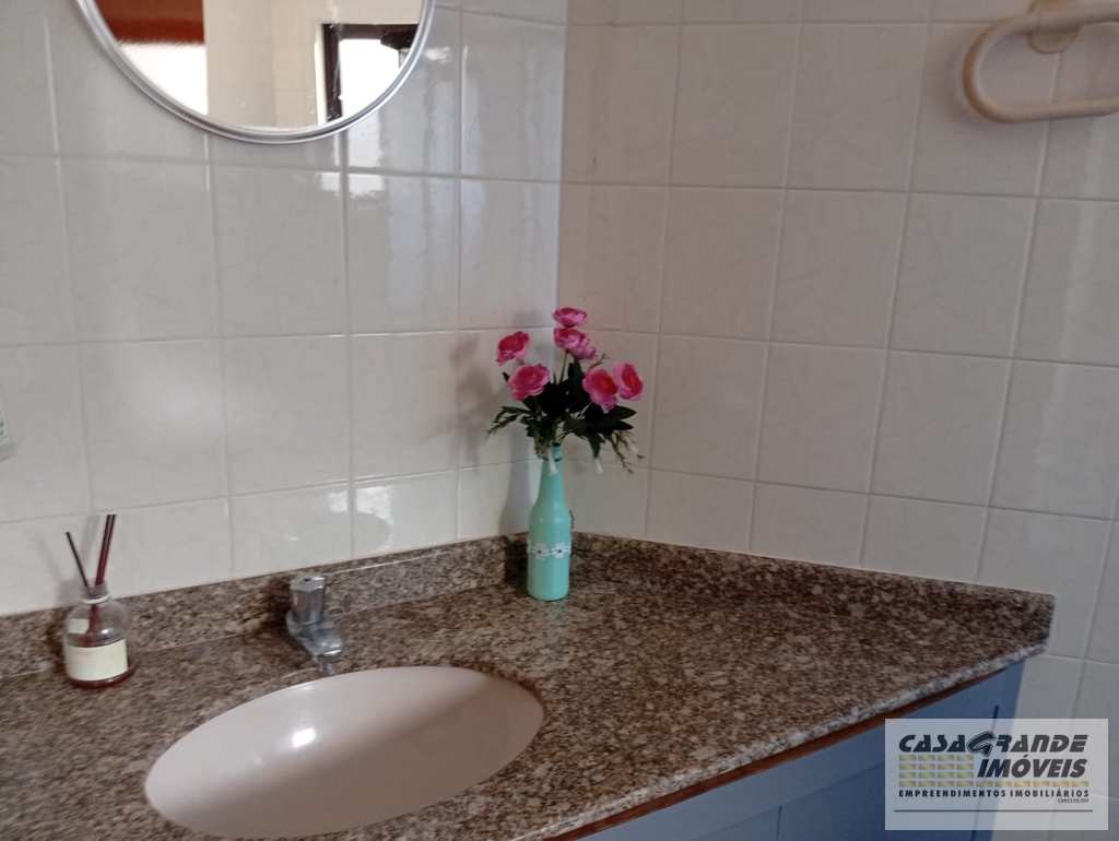 Apartamento em Praia Grande, no bairro Caiçara