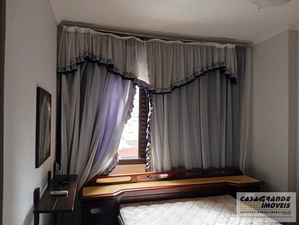 Apartamento em Praia Grande, no bairro Caiçara