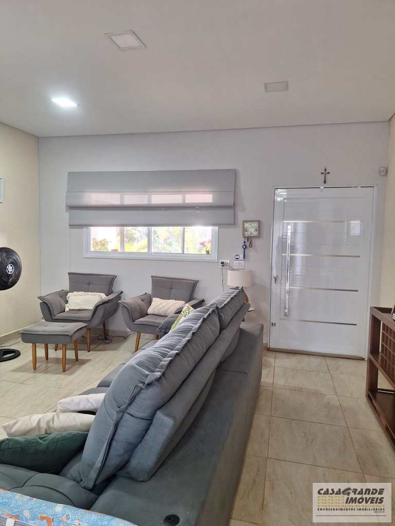 Casa de Condomínio em Pardinho, no bairro Centro