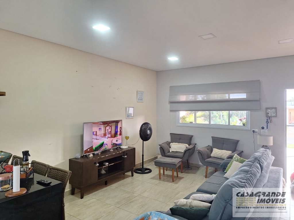 Casa de Condomínio em Pardinho, no bairro Centro