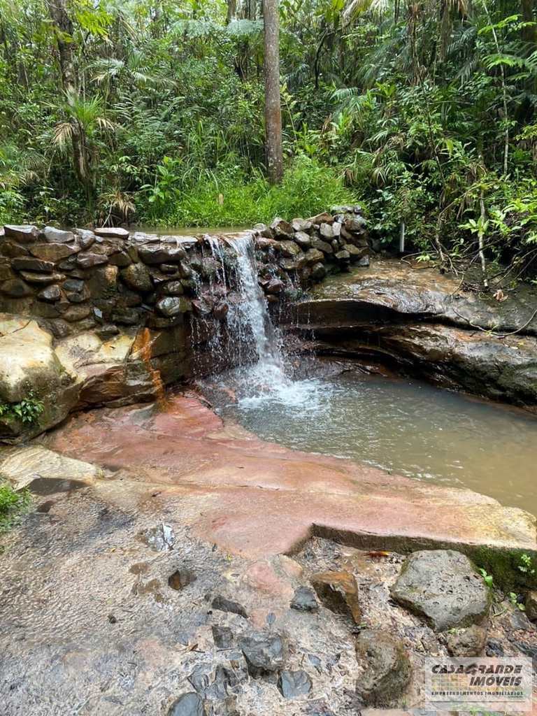 Casa de Condomínio em Pardinho, no bairro Centro
