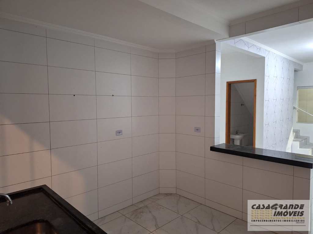 Sobrado de Condomínio em Praia Grande, no bairro Ribeirópolis