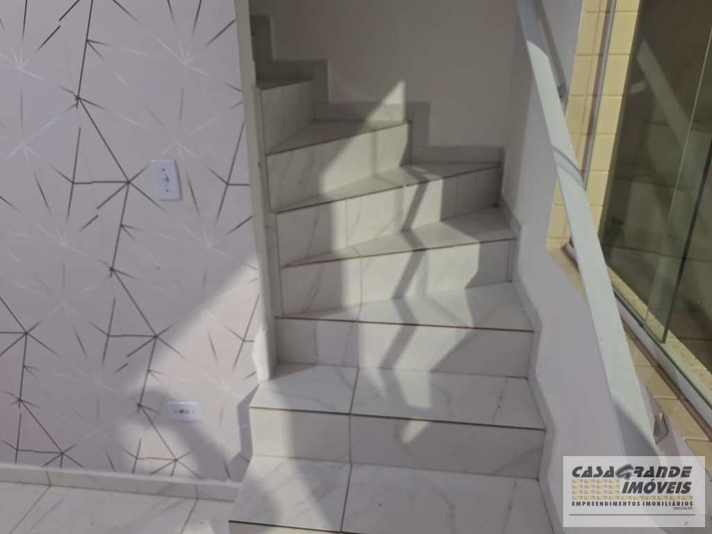 Sobrado de Condomínio em Praia Grande, no bairro Ribeirópolis